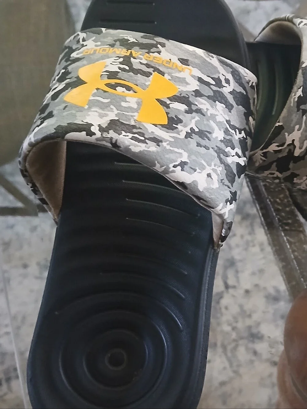 Under Armour Men’s Black and Gray Camo Slides with Yellow Logo-size 3y